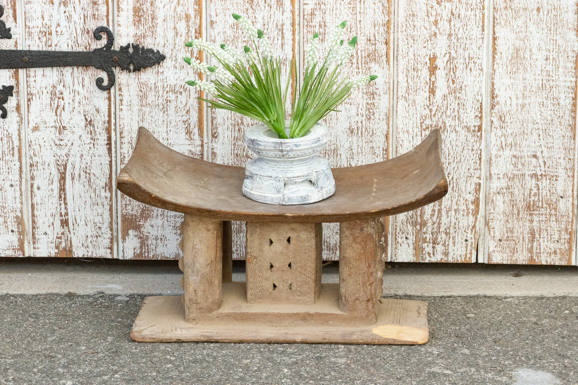 Antique Abeiku Ceremonial Stool - de-cor - brown