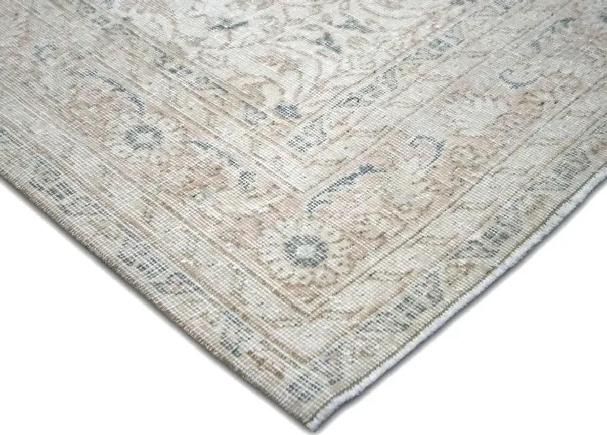 1960s Turkish Oushak Rug - 4'10" x 8'4" - Nalbandian - Ivory - Ivory