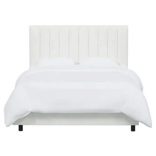 Delmar Bouclé Channeled Bed - Snow - Handcrafted - White