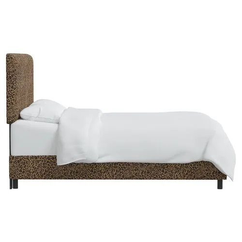 Novak Pounce Bed - Brown