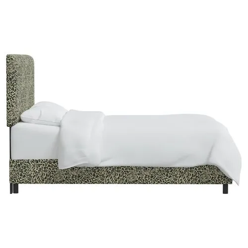 Novak Pounce Bed - Green