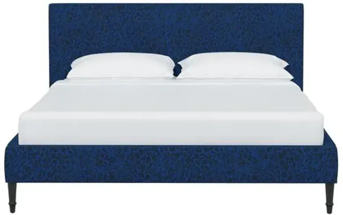 Lili Pounce Bed - Blue