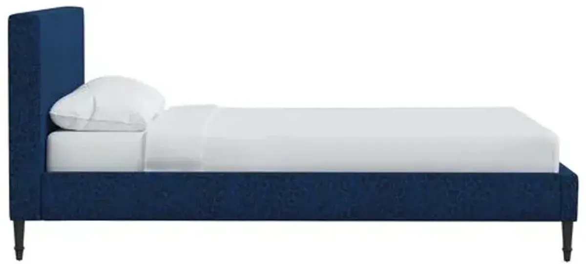 Lili Pounce Bed - Blue