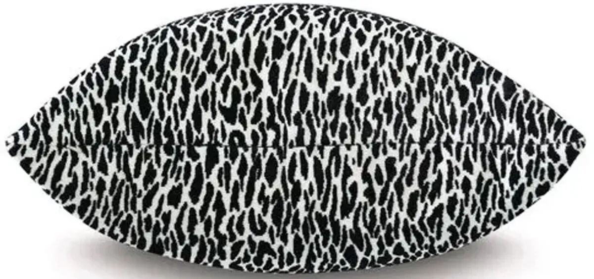 Allison 22x22 Pillow - Onyx