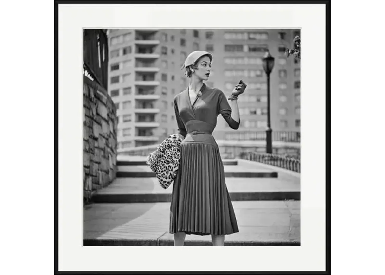 Slim Aarons - Jean Patchett for Saks Fifth Ave - Black