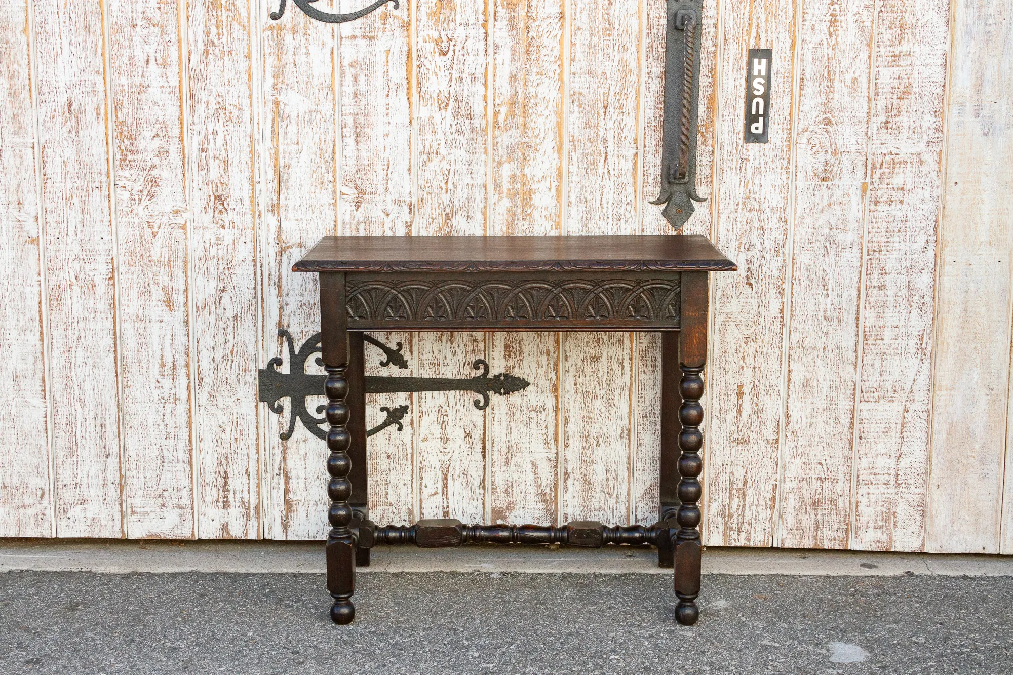 Antique Carved Oak English Tavern Table - de-cor - Brown