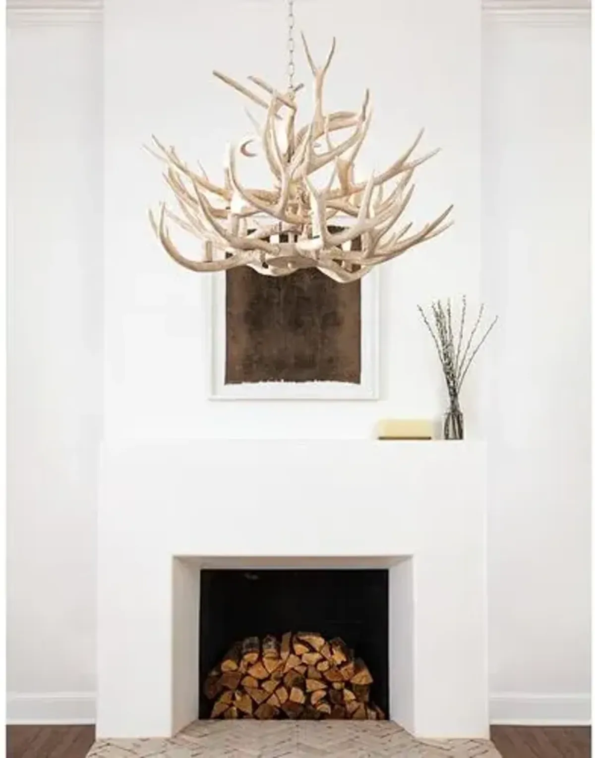 Southern Living Waylon Antler Chandelier - Natural - Regina Andrew - Beige