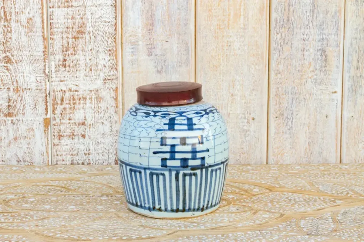 Vintage Chinese Porcelain Lidded Jar - de-cor - Blue