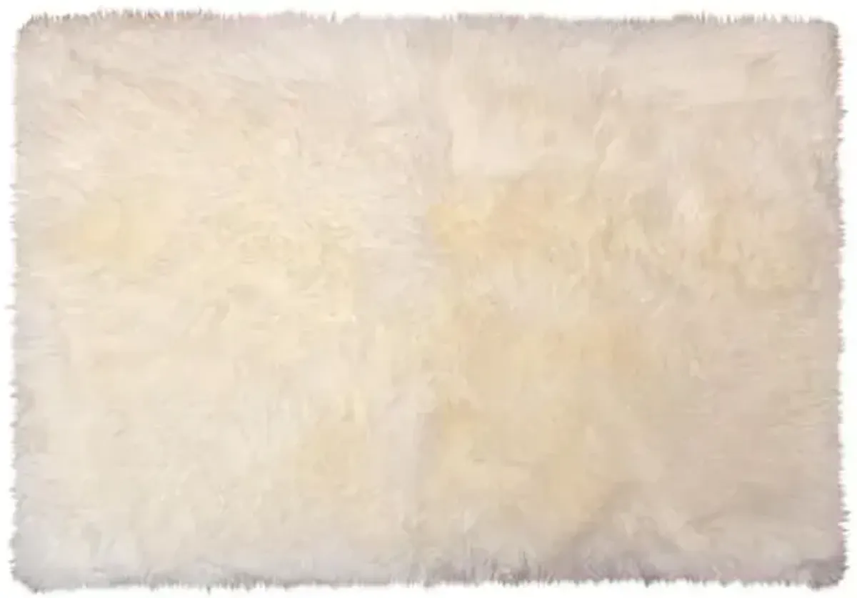 Anthony Handmade Sheepskin Rug - Natural - Handcrafted - Ivory - Ivory