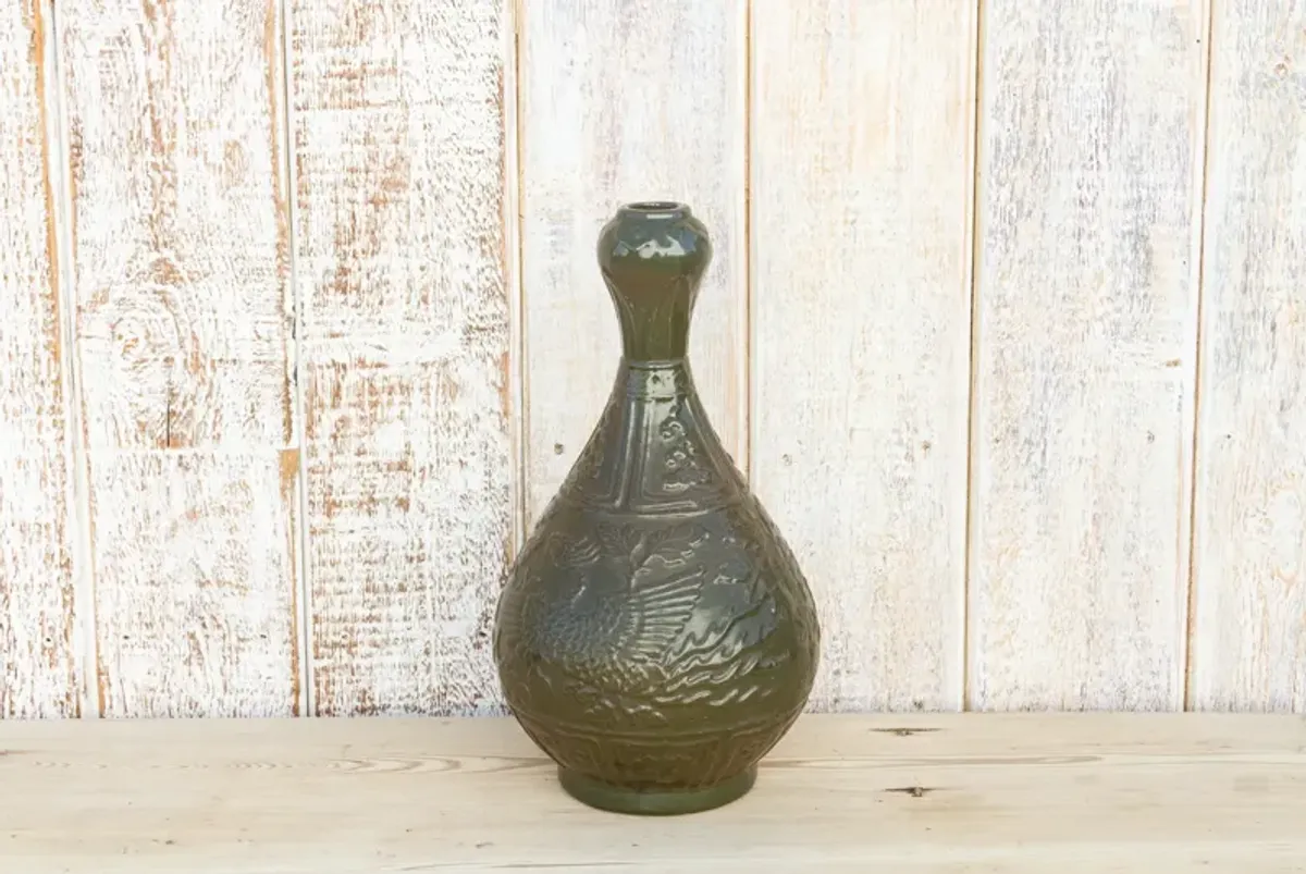 Chinese Amphora Shaped Green Vase - de-cor