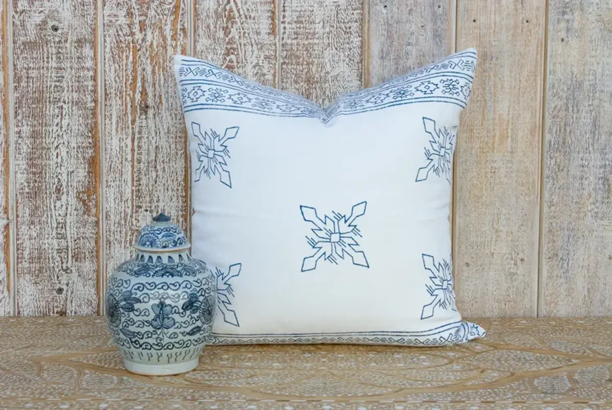 White Citlalee Aztec Block Print Pillow - de-cor