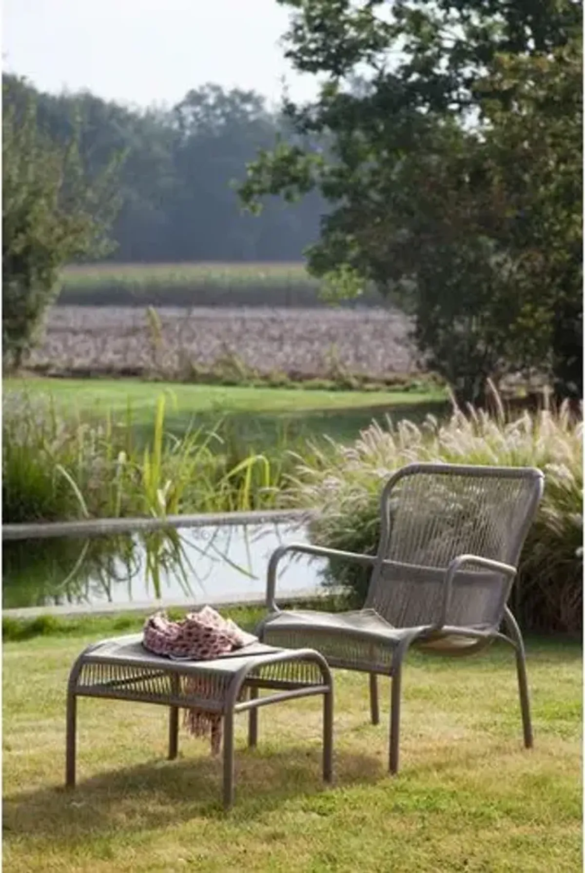 Loop Outdoor Footstool - Taupe - Vincent Sheppard - Brown