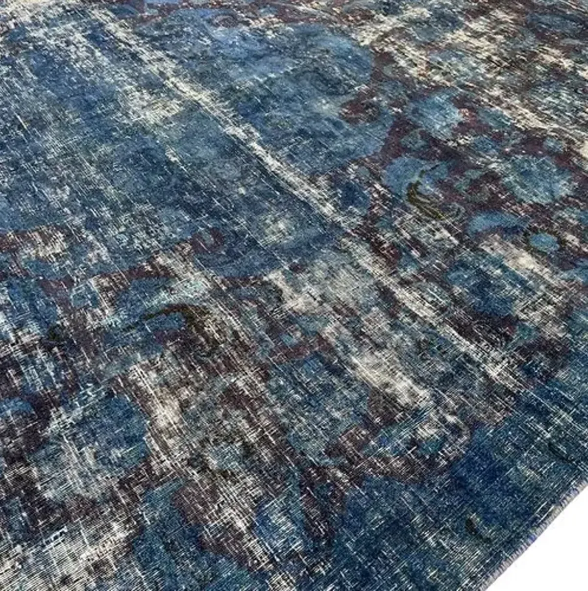 7'x10' Paula Rug - Blue - F.J. Kashanian - Blue