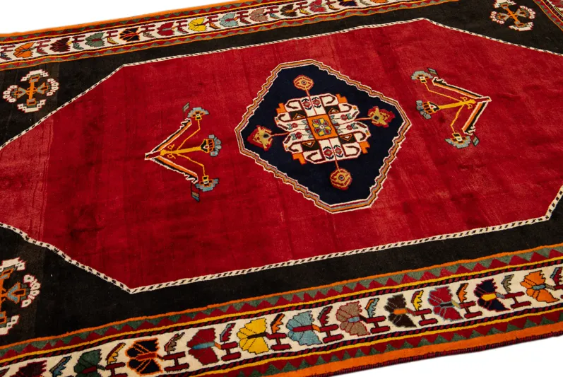 Shiraz Red Persian Wool Rug - Apadana - red