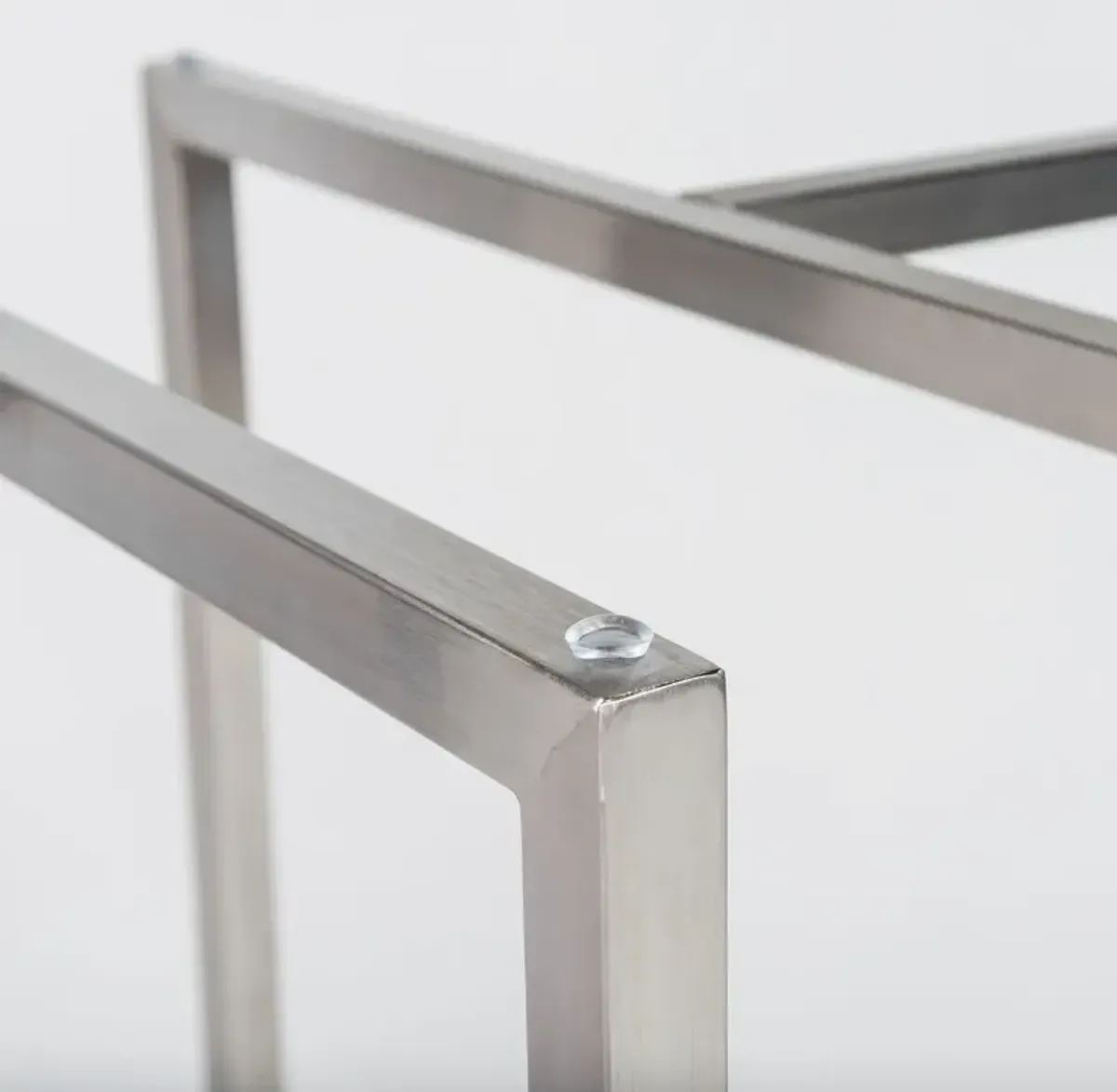 Mila Round Dining Table, Chrome