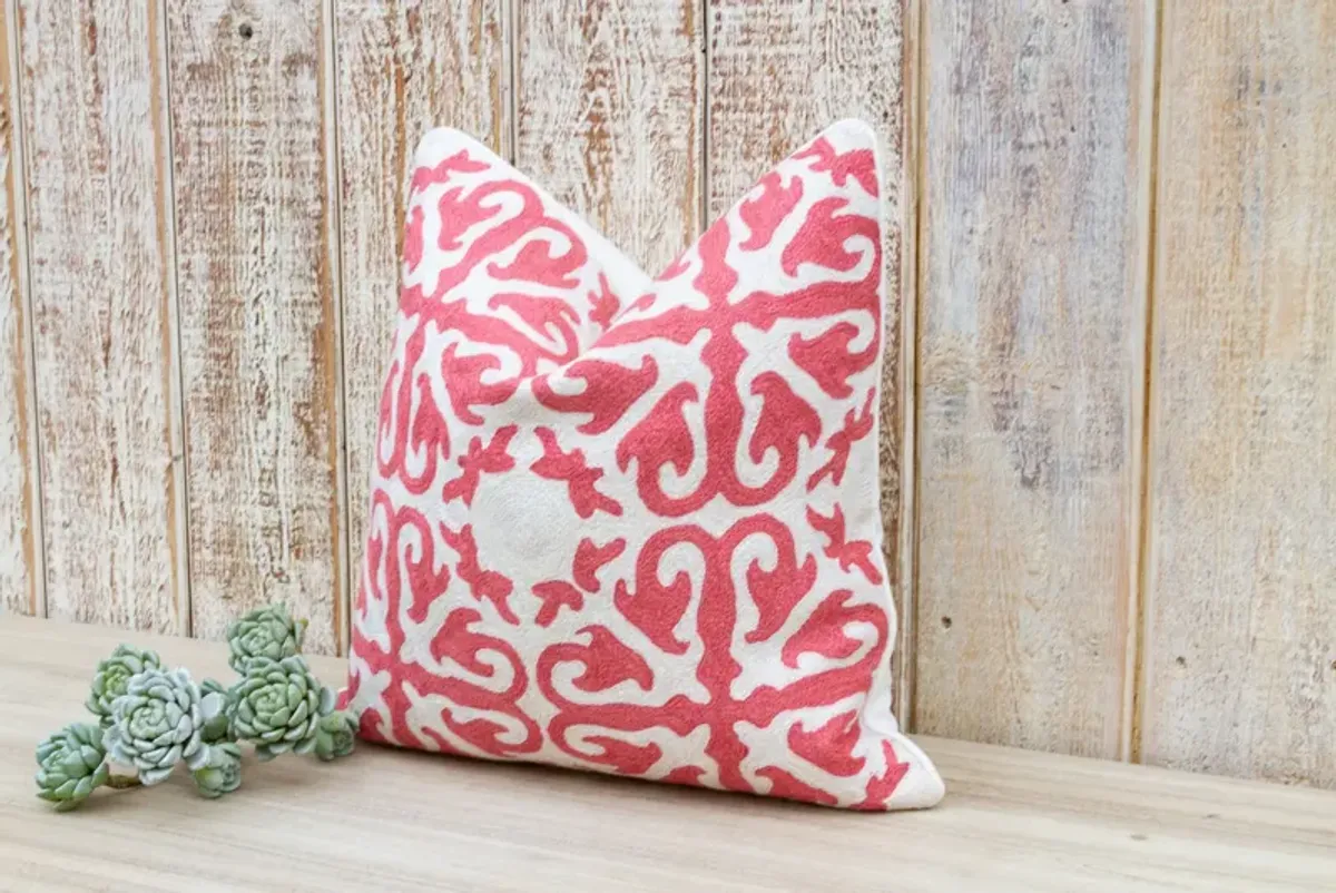 Pink & White Moroccan Wool Throw Pillow - de-cor