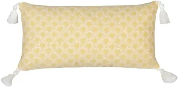 Scallop Tassel Outdoor Lumbar Pillow - Yellow/White