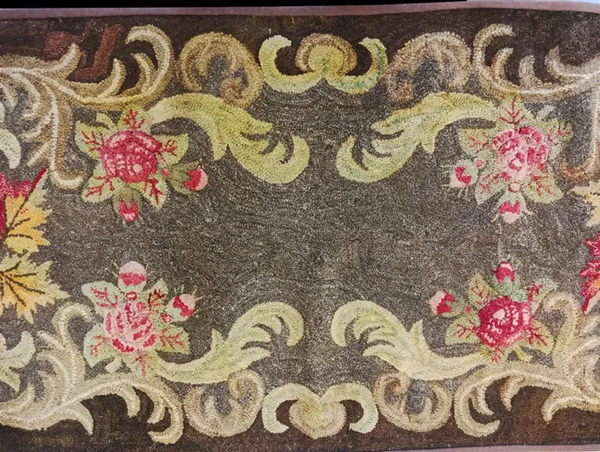 Antique American Hooked Rug 2' 8''x5' 2' - Brown - Brown