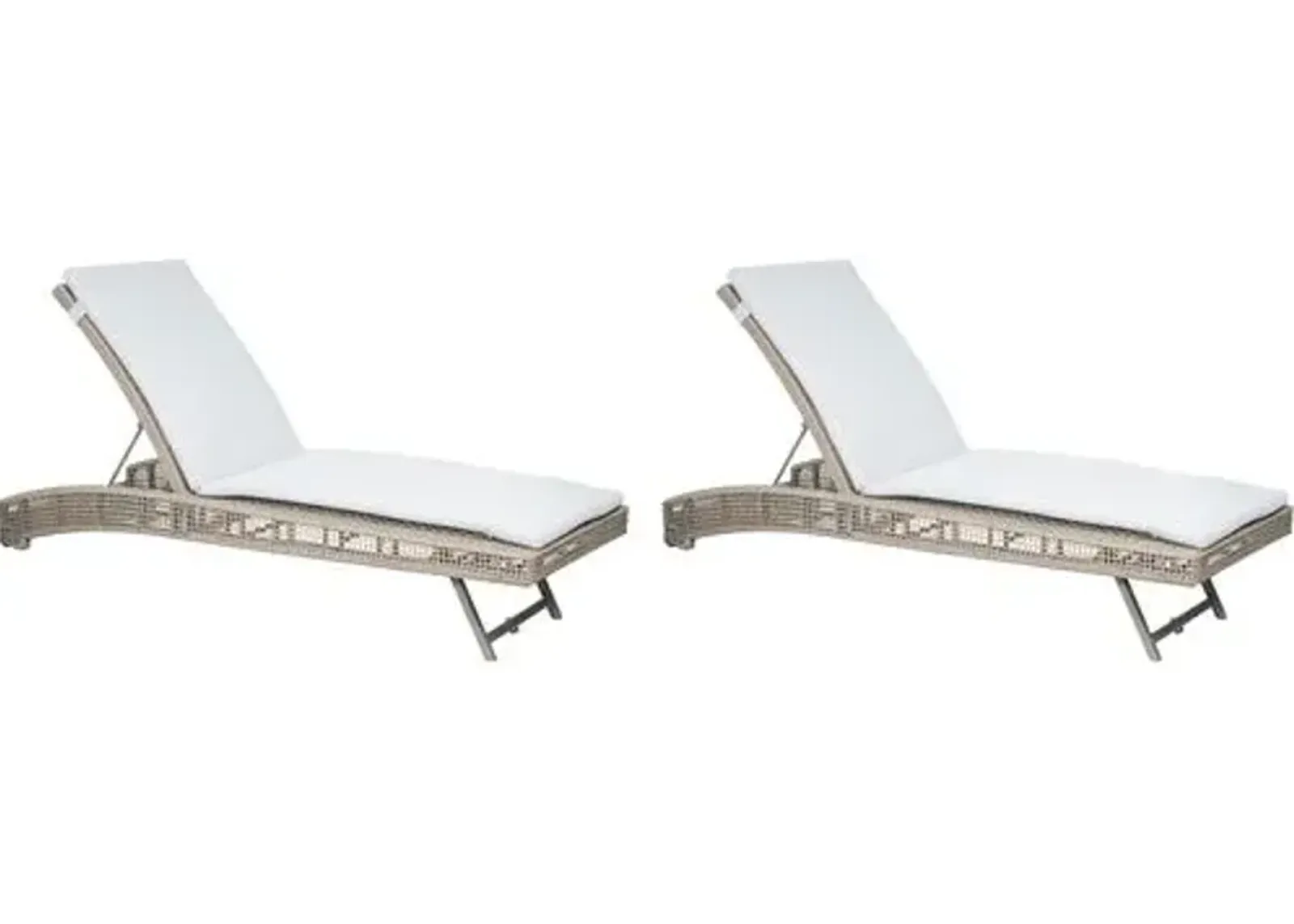 Set of 2 Chip Outdoor Chaises - Light Gray Rope - Comfortable, Sturdy, Stylish