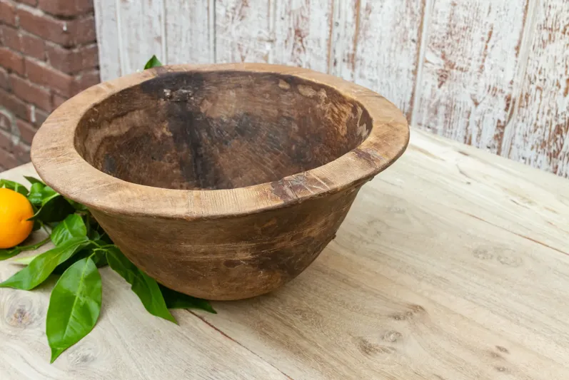 Antique Bell Shape African Bowl - de-cor - Brown