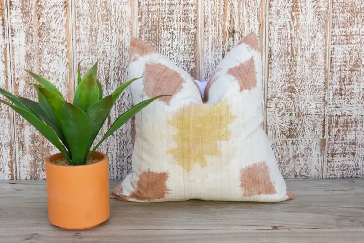 Kivili Organic Silk Ikat Pillow - de-cor