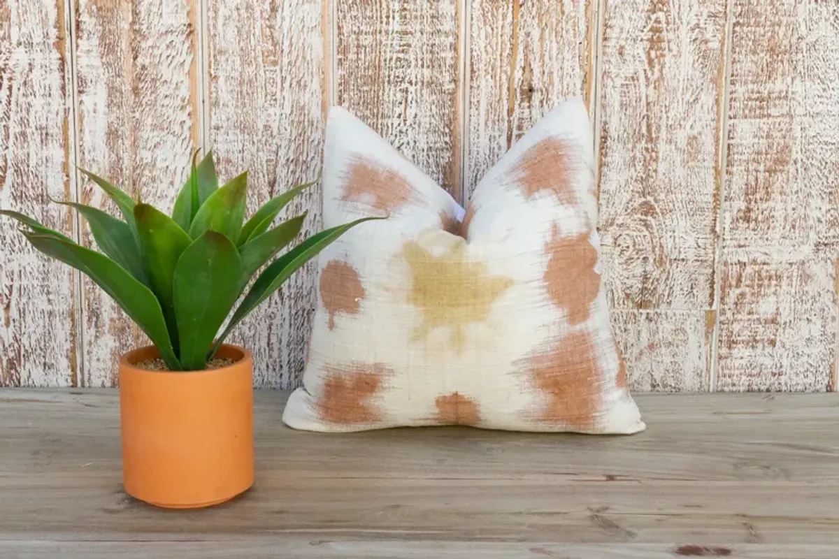 Kito Organic Silk Ikat Pillow - de-cor