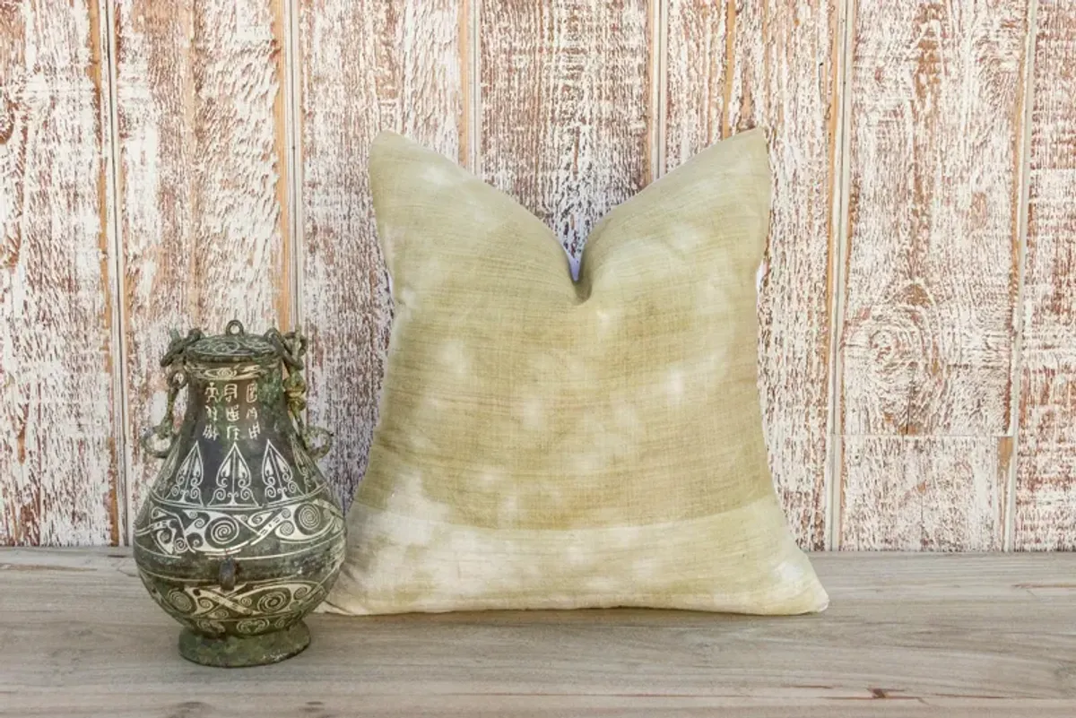 Sara Indian Olive Organic Silk Pillow - de-cor