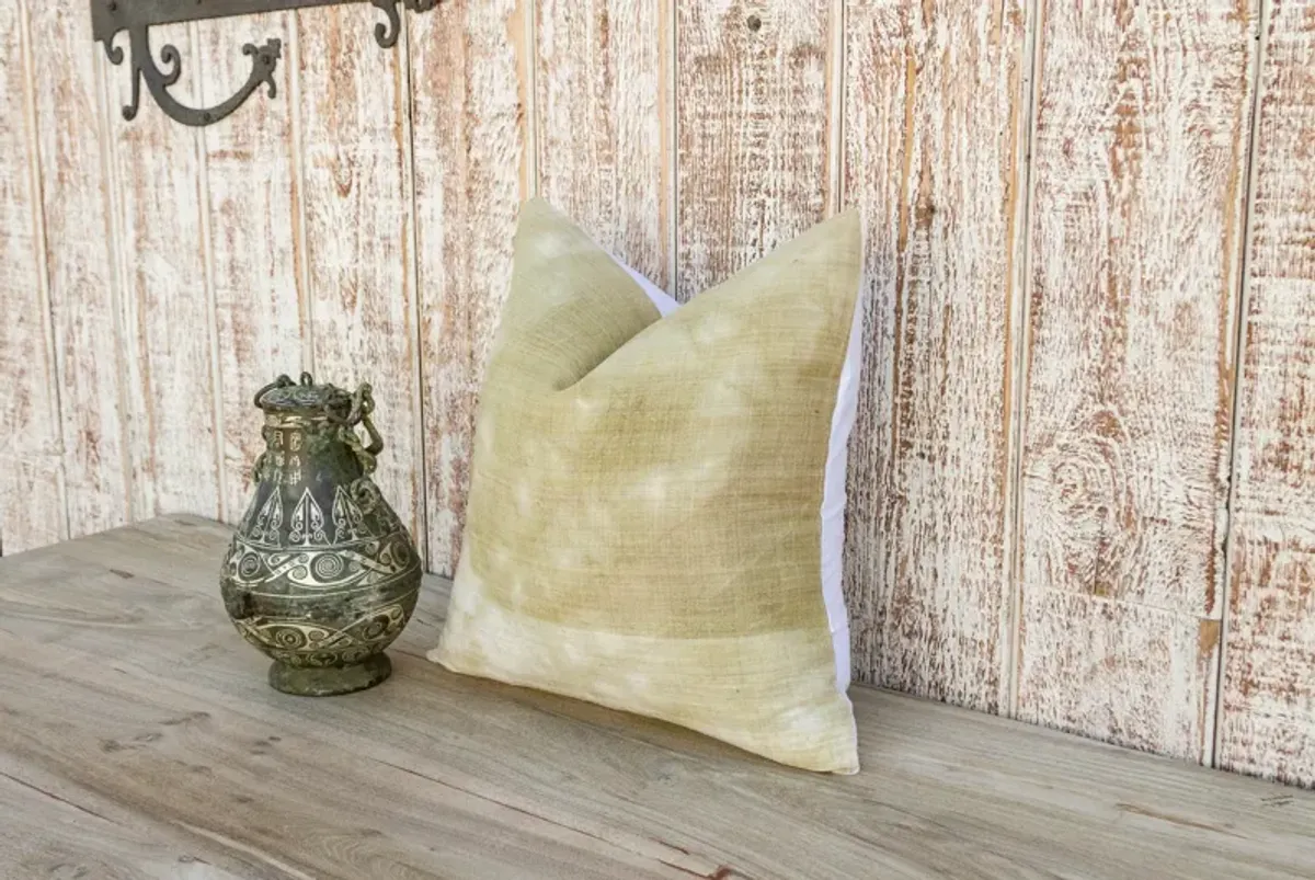 Sara Indian Olive Organic Silk Pillow - de-cor