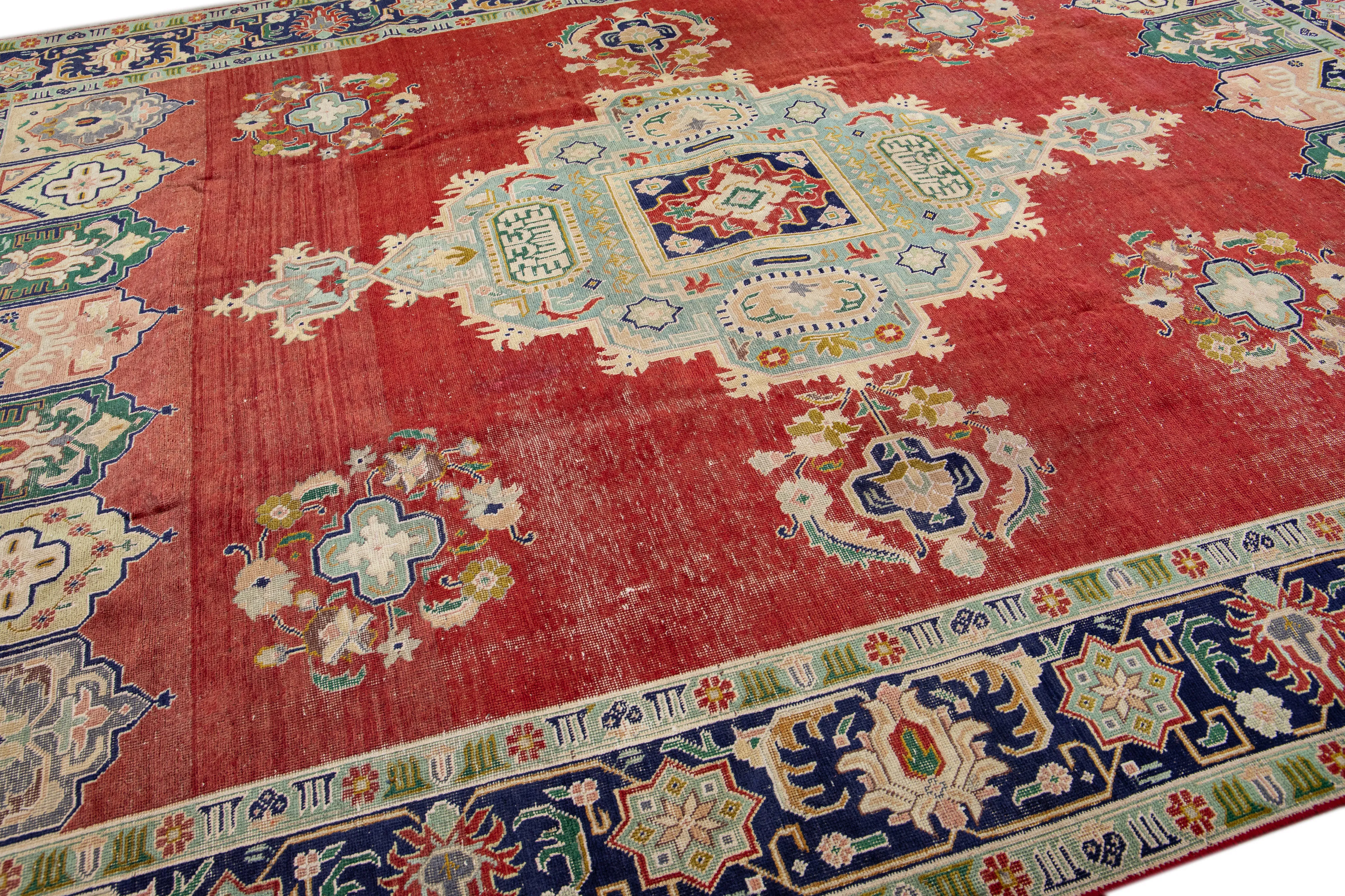 Vintage Handmade Red Medallion Wool Rug - Apadana - Red