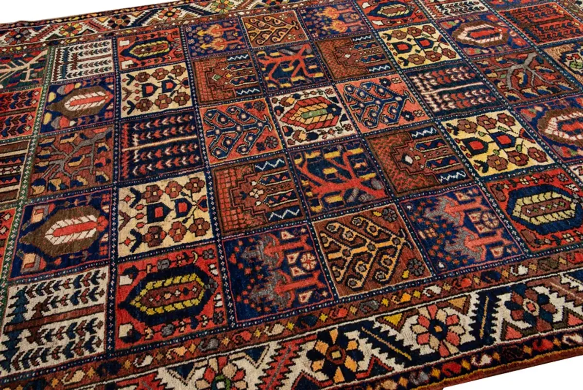 Vintage Handmade Bakhtiari Red Wool Rug - Apadana - Red