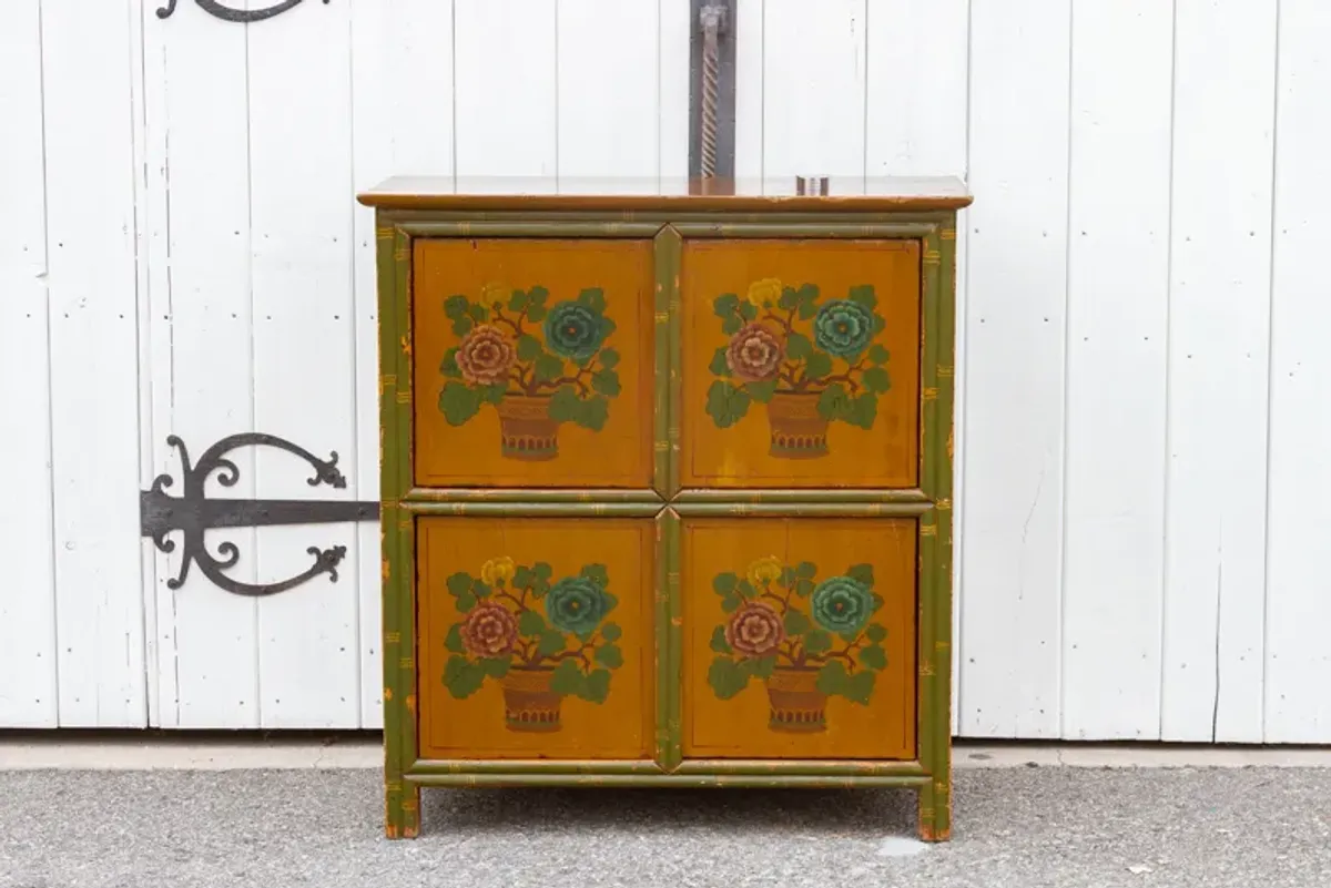 Early 20th Tibetan Farmhouse Cabinet - de-cor - Yellow