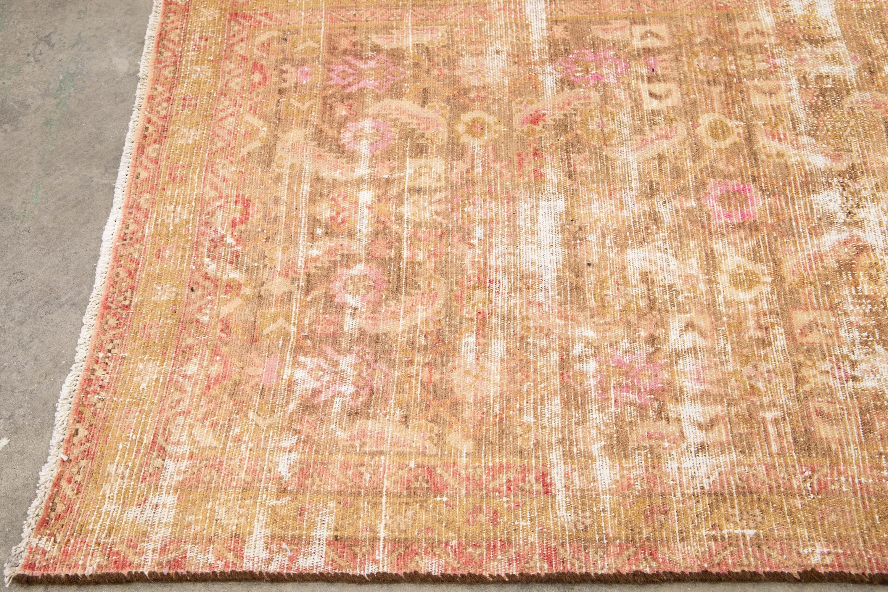 Vintage Floral Peach Wool Runner - Apadana - Pink