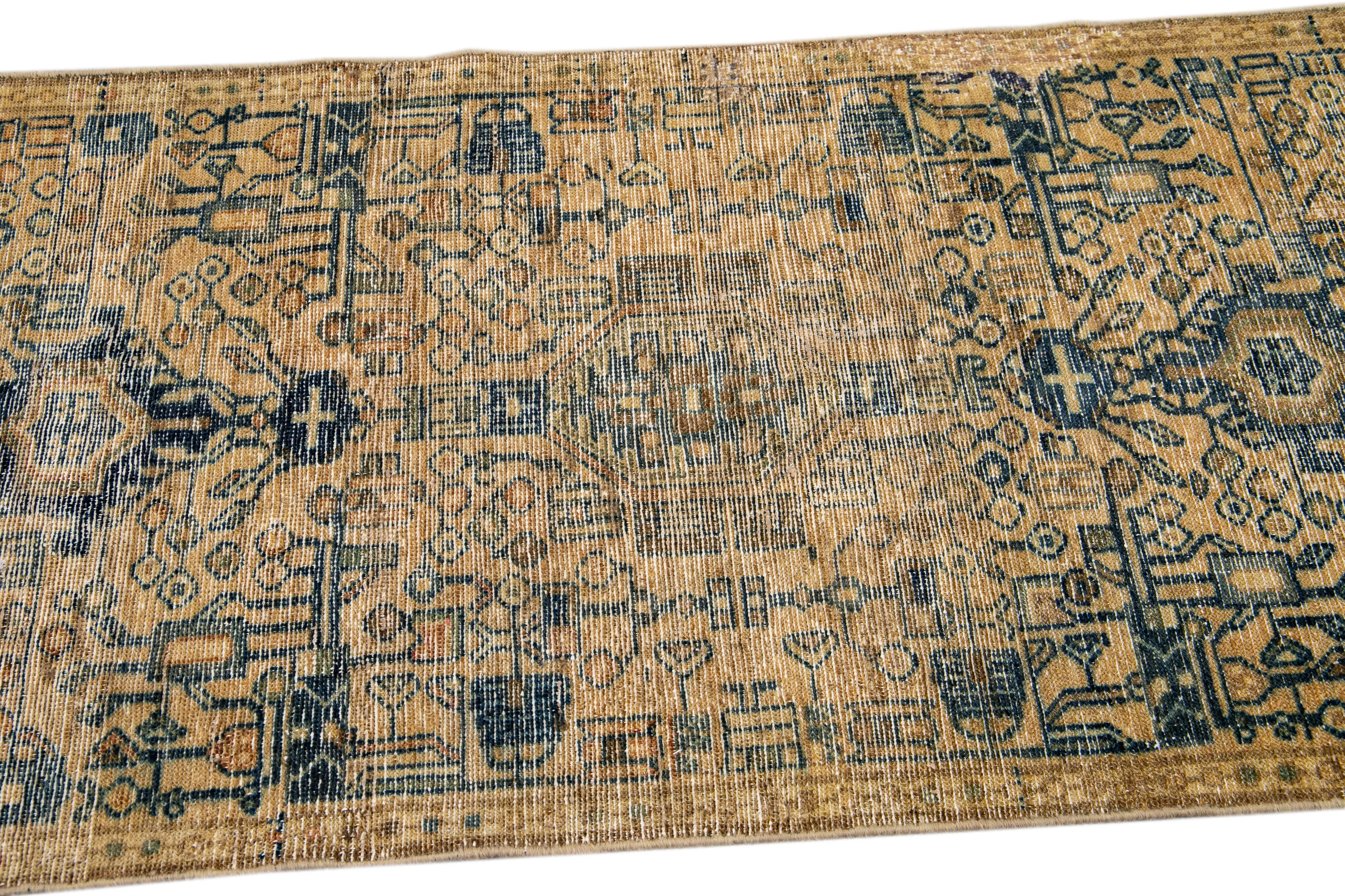 Vintage Tan All Over Wool Rug 2'9" x 5'9 - Apadana - Beige - Beige