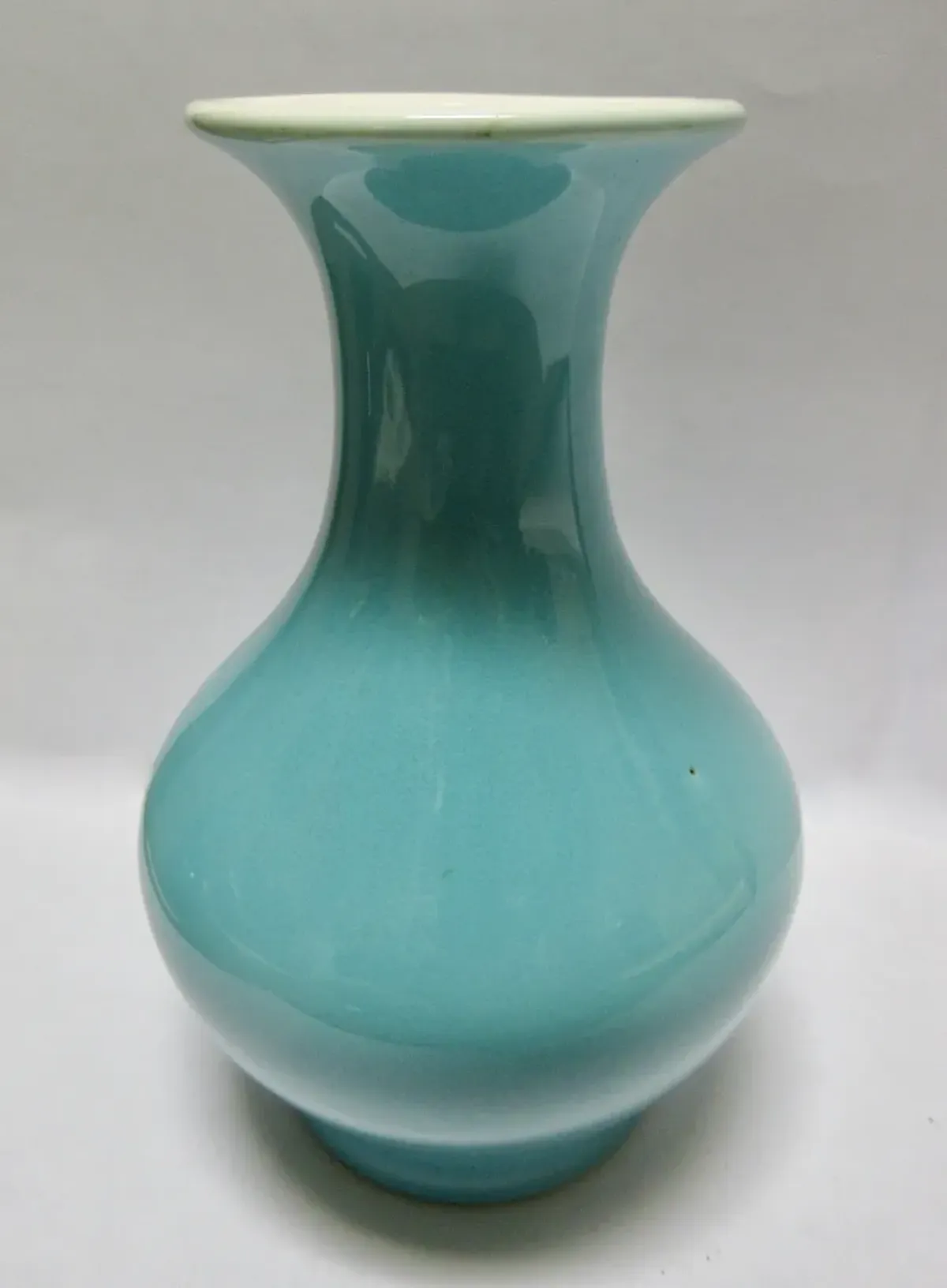 1937 Gladding McBean California Vase - The Emporium Ltd. - Blue