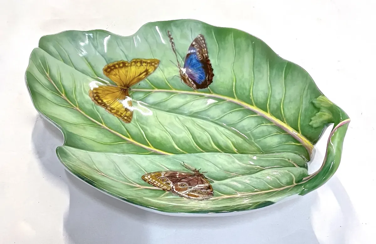 Mottahedah Leaf & Butterfly Serving Dish - Vermilion Designs - Green