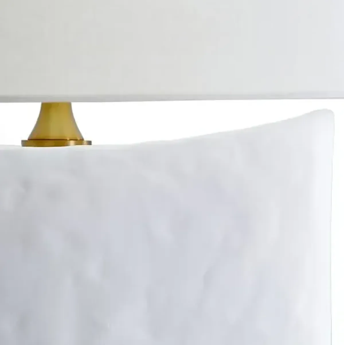 Visual Comfort - Cenotes Ceramic Table Lamp - Matte White