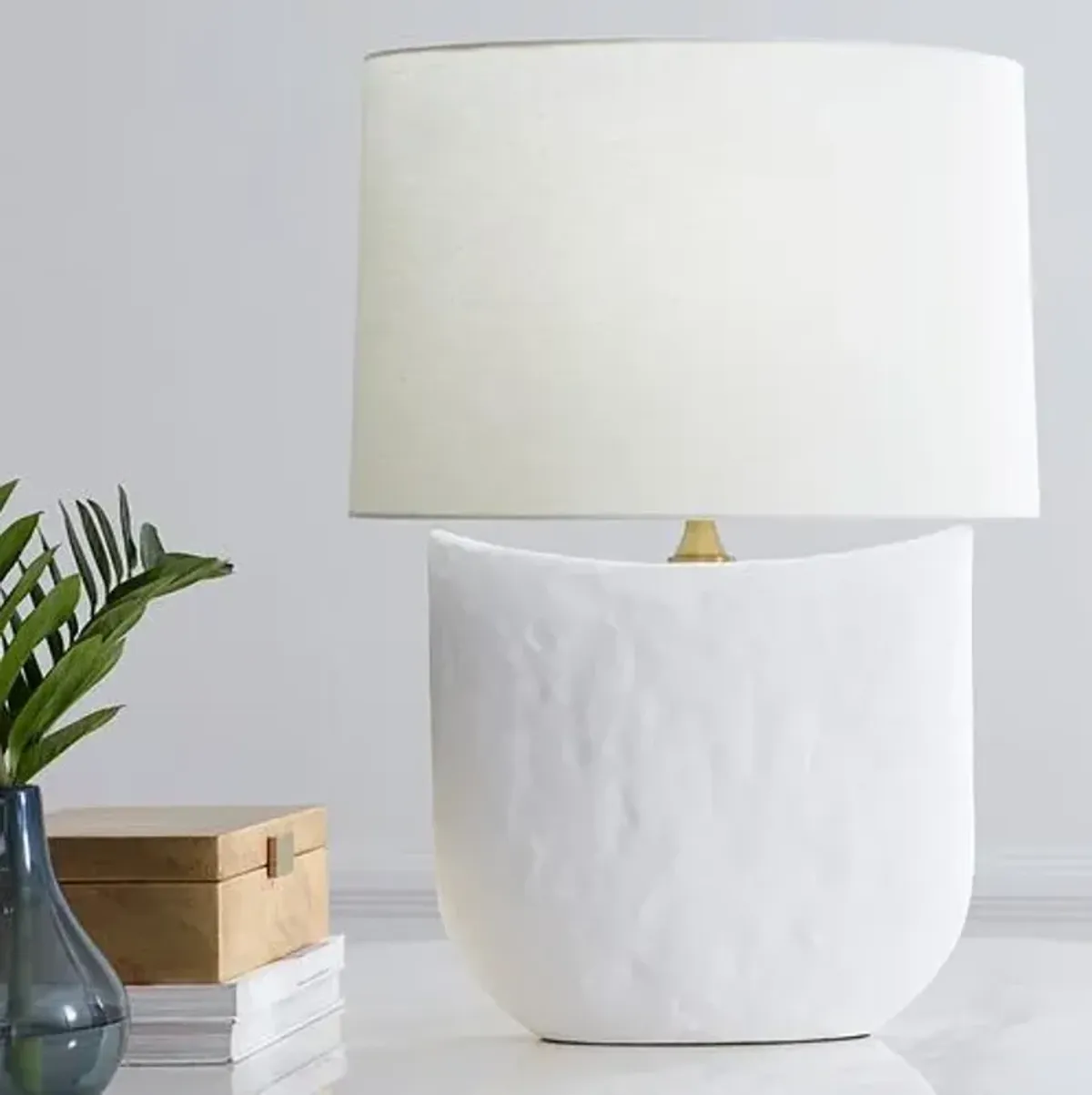 Visual Comfort - Cenotes Ceramic Table Lamp - Matte White