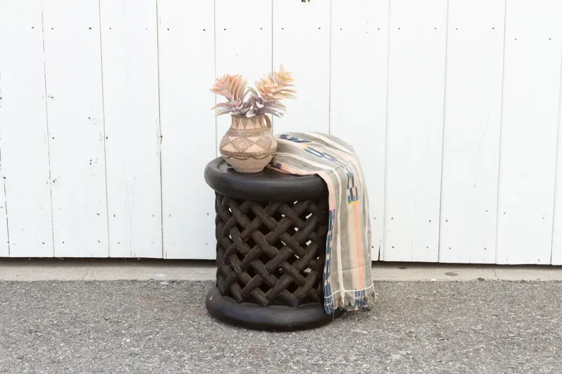 Finely Carved African Bamileke Stool - de-cor - Brown