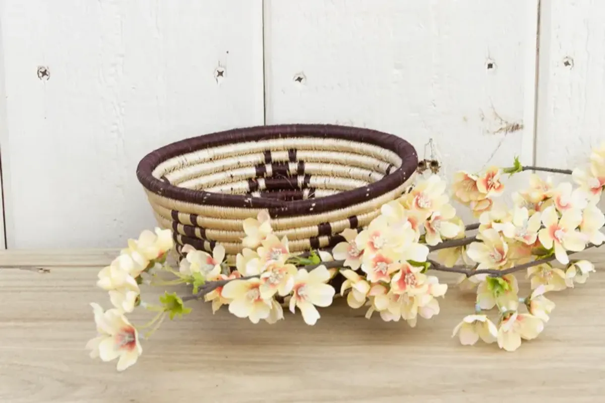 Vintage Floral Weave Basket - de-cor - brown