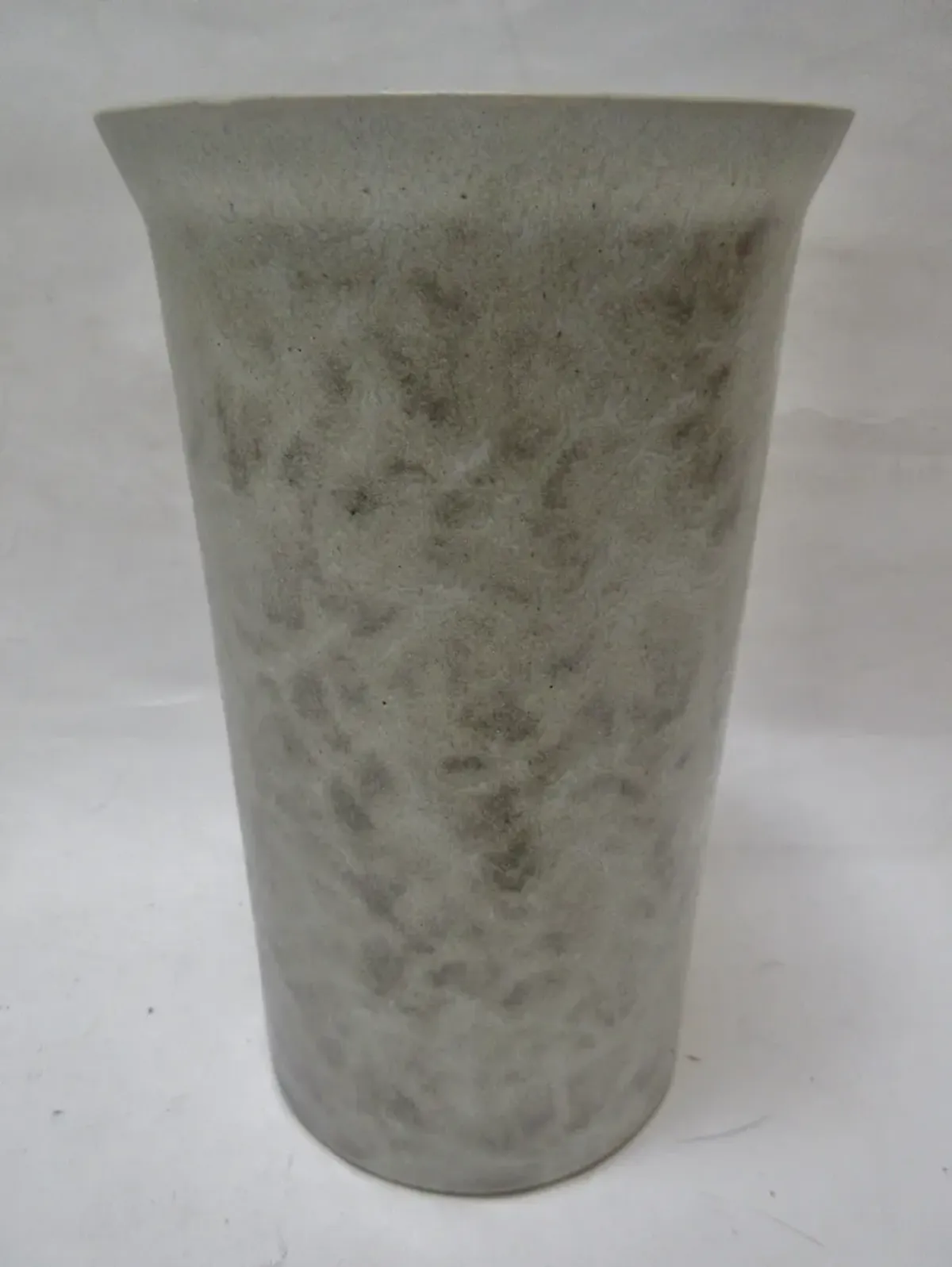 Bennington Potters Vase - The Emporium Ltd. - Gray