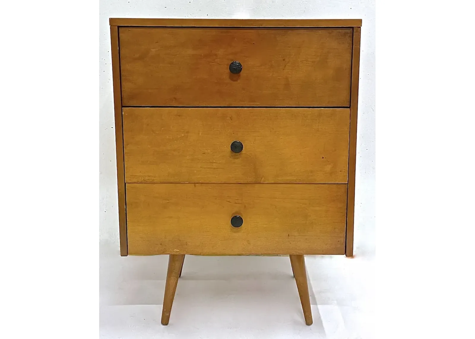 Mid-Century Paul McCobb Chest Of Drawers - Vermilion Designs - Brown