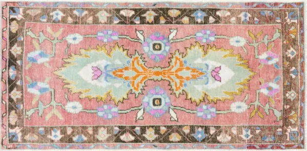 1960s Turkish Oushak Rug - 2'11" x 5'10" - Nalbandian - Pink - Pink