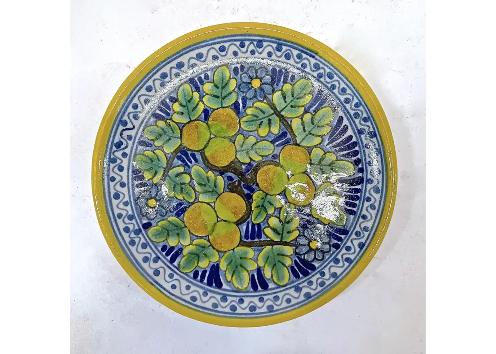 Deruta Style Lemon Wall Plaque - Vermilion Designs - Blue