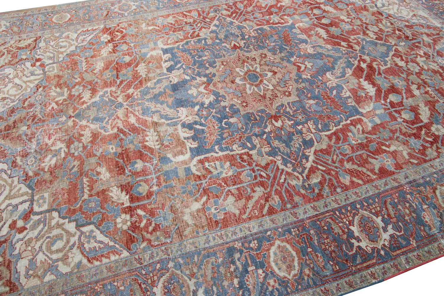 Antique Persian Heriz Rug - Apadana - Red - Red