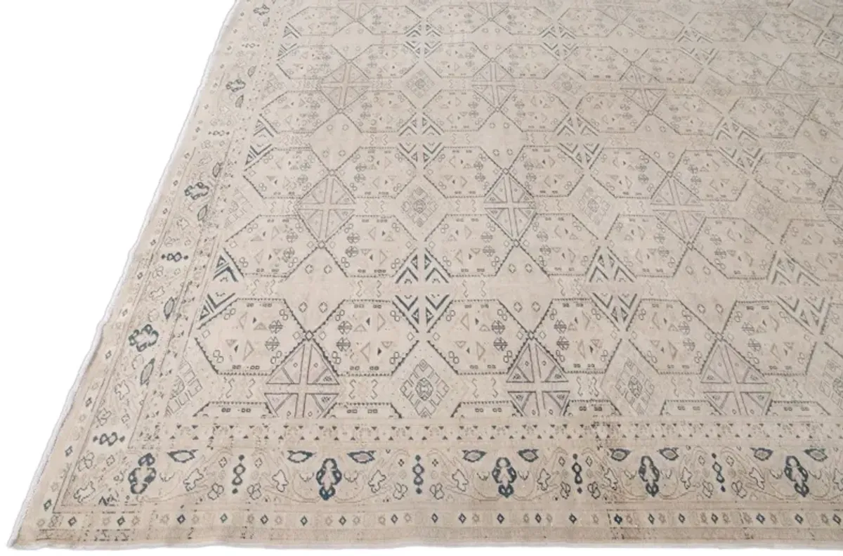 Vintage Turkish Geometric Rug - 9' x 14' - Apadana - Beige - Beige