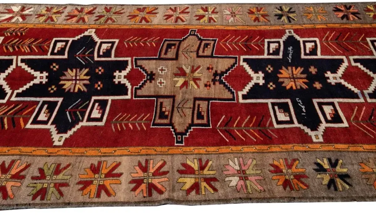 Vintage Turkish Azeri Tribal Runner Rug - Apadana - Red - Red