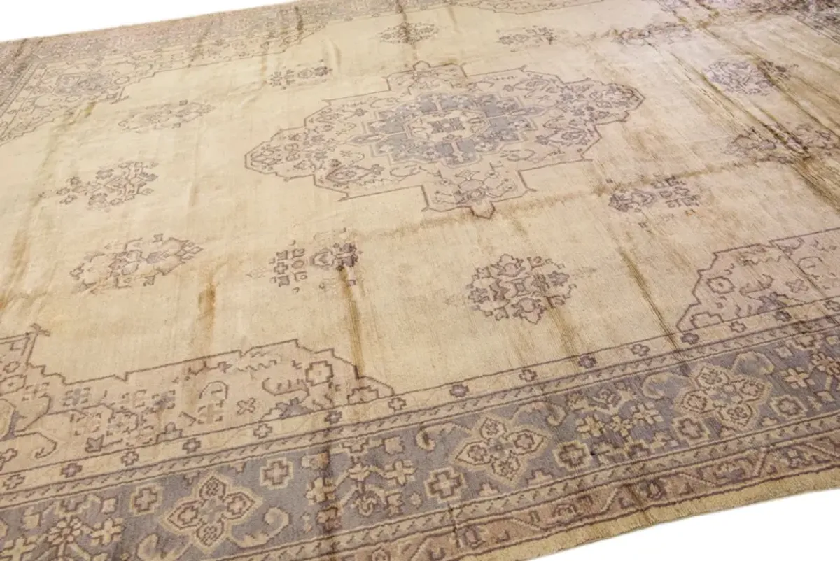 Antique Turkish Oushak Medallion Rug - Apadana - Beige - Beige