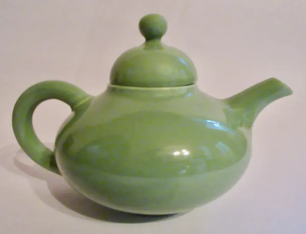 Gladding McBean California Teapot - The Emporium Ltd. - Green