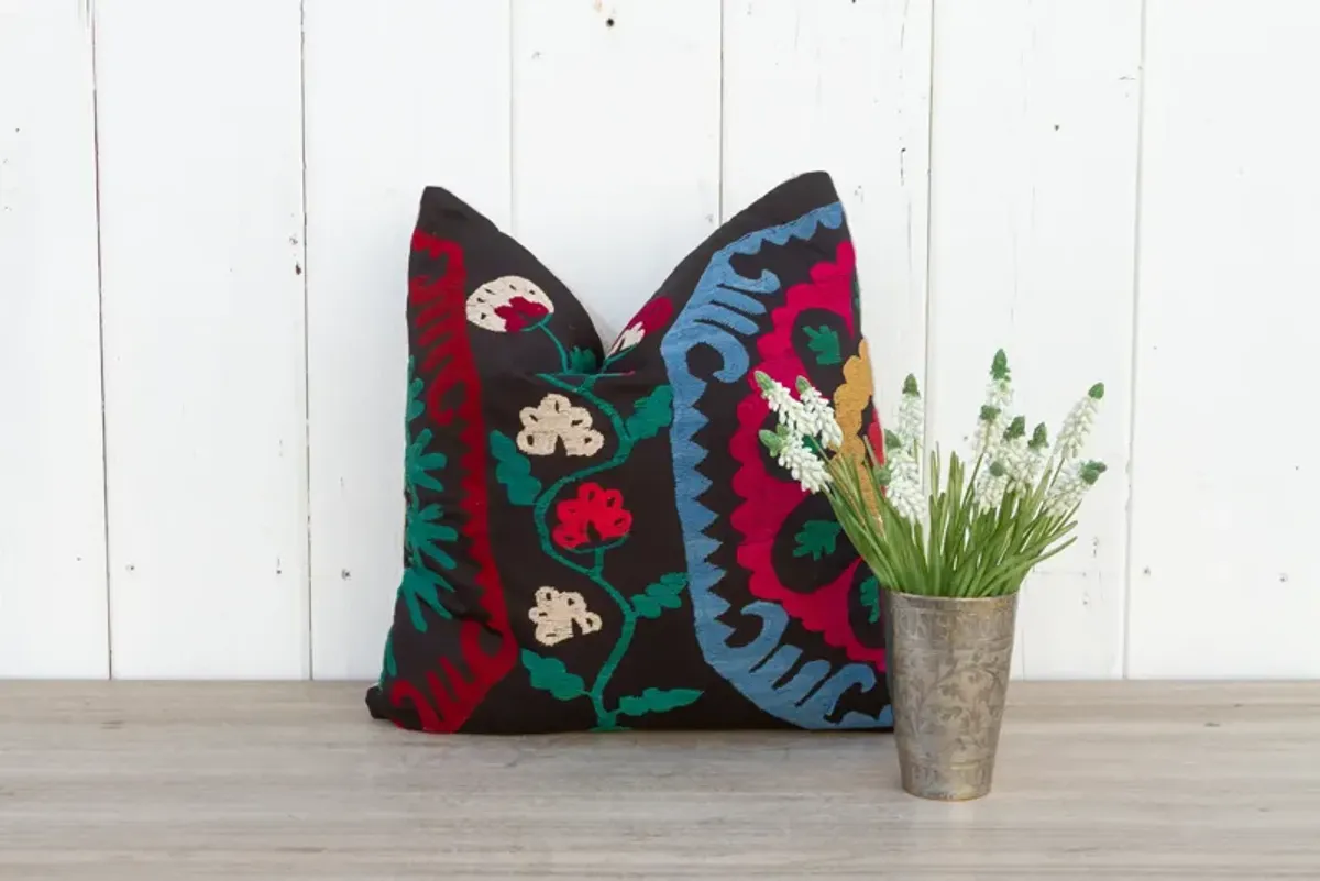 Esin Vintage Suzani Square Pillow - de-cor