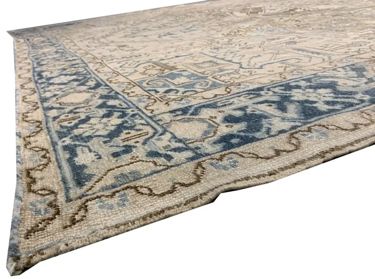 Lightly Distressed Heriz Rug 9'10 X 12'6 - Beige - Beige